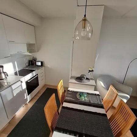 Parpala, For 1-4 People Huoneisto